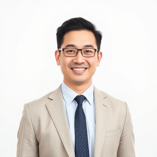 张明远 - 爱爱电影院创始人 & CEO